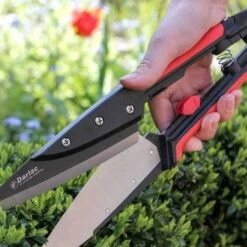Expert Topiary Shear 9 Expert Topiary Shear -Garden Care Shop darlac topiary2