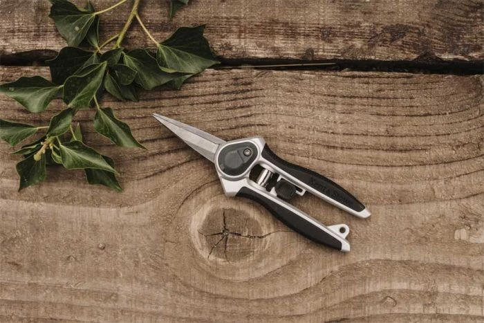 Kent And Stowe Eversharp Garden Snips 3 Kent And Stowe Eversharp Garden Snips